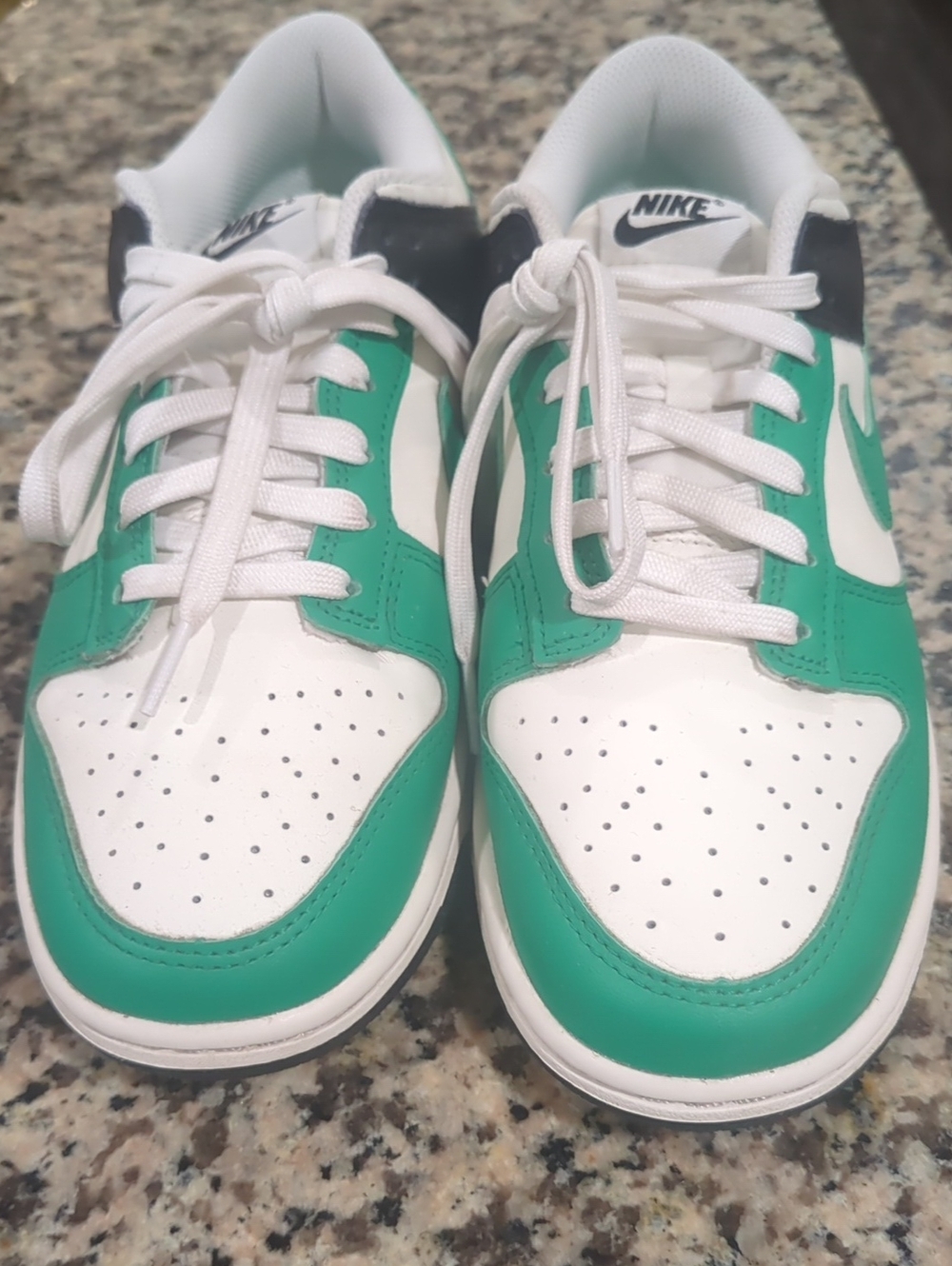Nike Celtic Lows